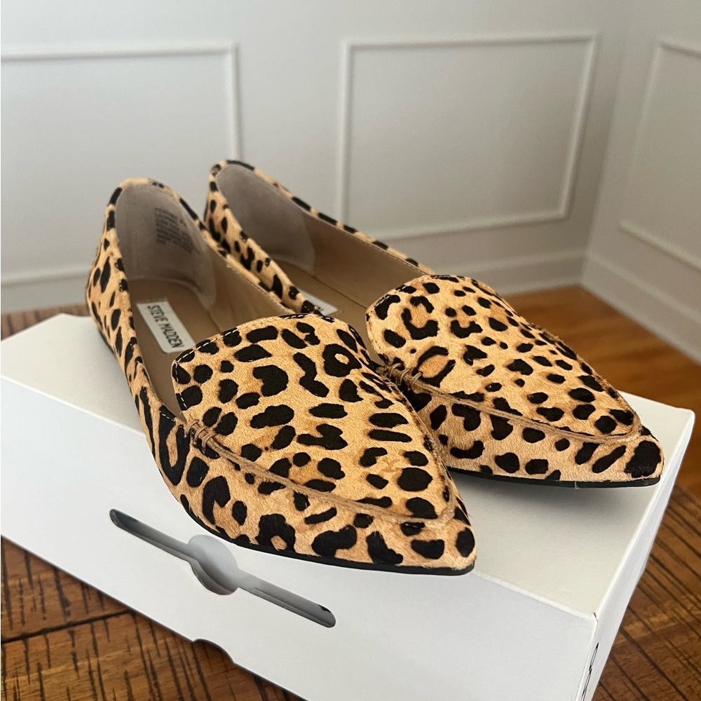Steve Madden Tan and Black Animal Print Loafers